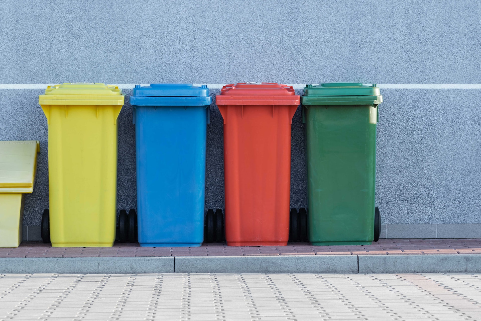 recyclage câbles poubelles